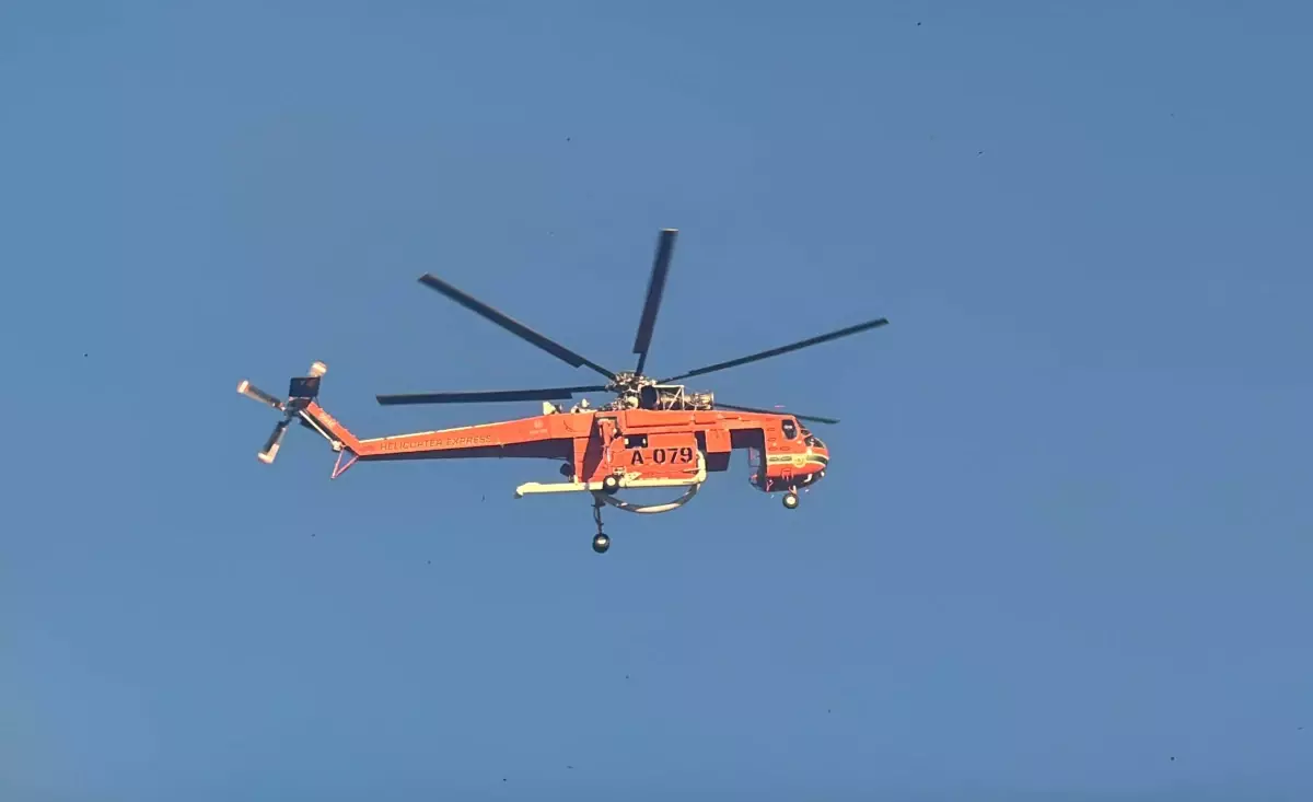 alanyada orman yangini mudahale devam ediyor FdTMzPBO