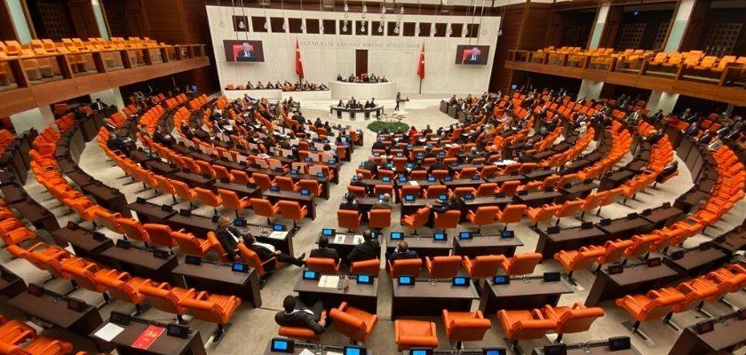 Belediyelerle ilgili düzenleme hazırlığı: Bazı kalemlerde bütçenin kısıtlanması planlanıyor