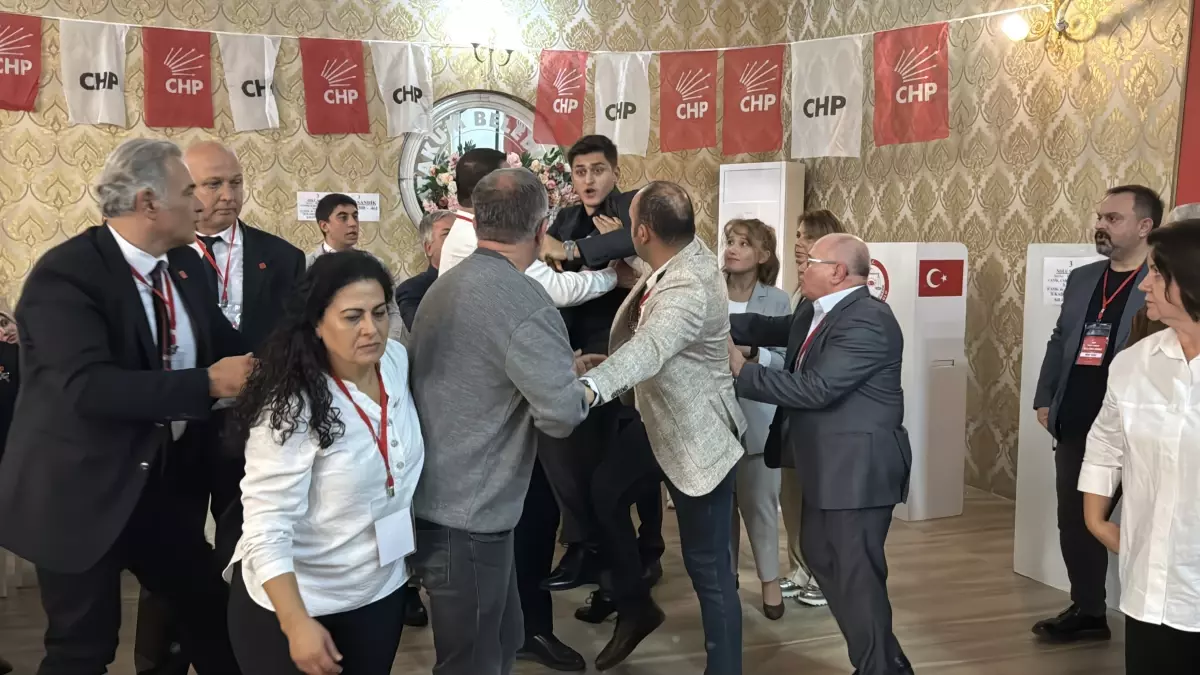 CHP Samsun Kongresi’nde Gergin Anlar