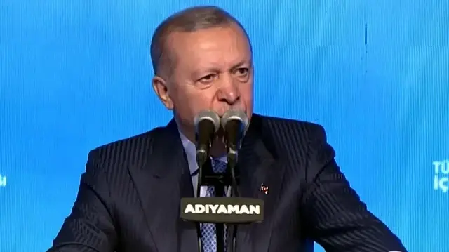 Cumhurbaşkanı Erdoğan’dan Özgür Özel’e: Yalan makinesi mi genel başkan mı ayırabilene helal olsun