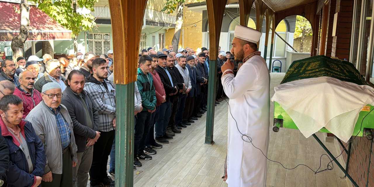 evinde bogazi kesilmis halde bulunmustu engelli oglu adliyeye sevk edildi TEVYLUKS.jpg