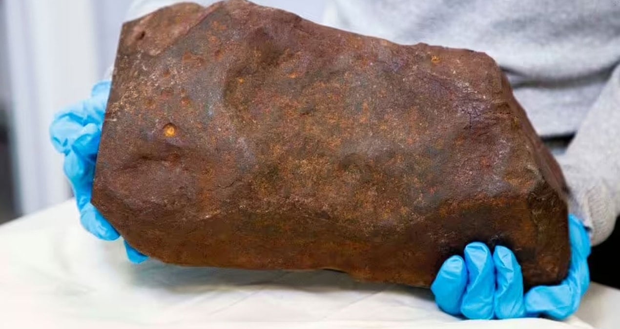 Altın sandığı koca taş çok daha değerli çıktı