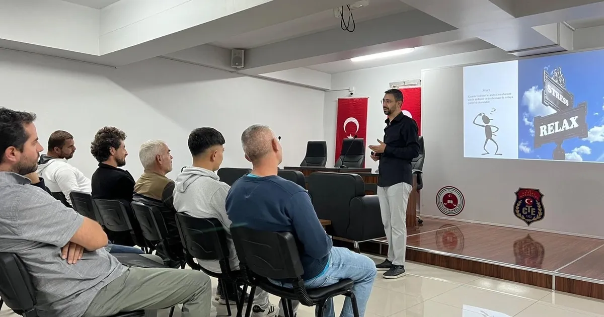 Kayseri Büyükşehir’den hükümlülerin topluma uyumu için eğitim semineri
