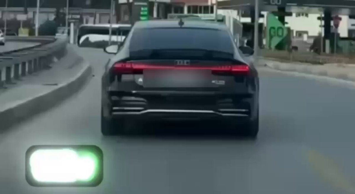 Lüks aracına çakar taktı 400 bin lira ceza yedi