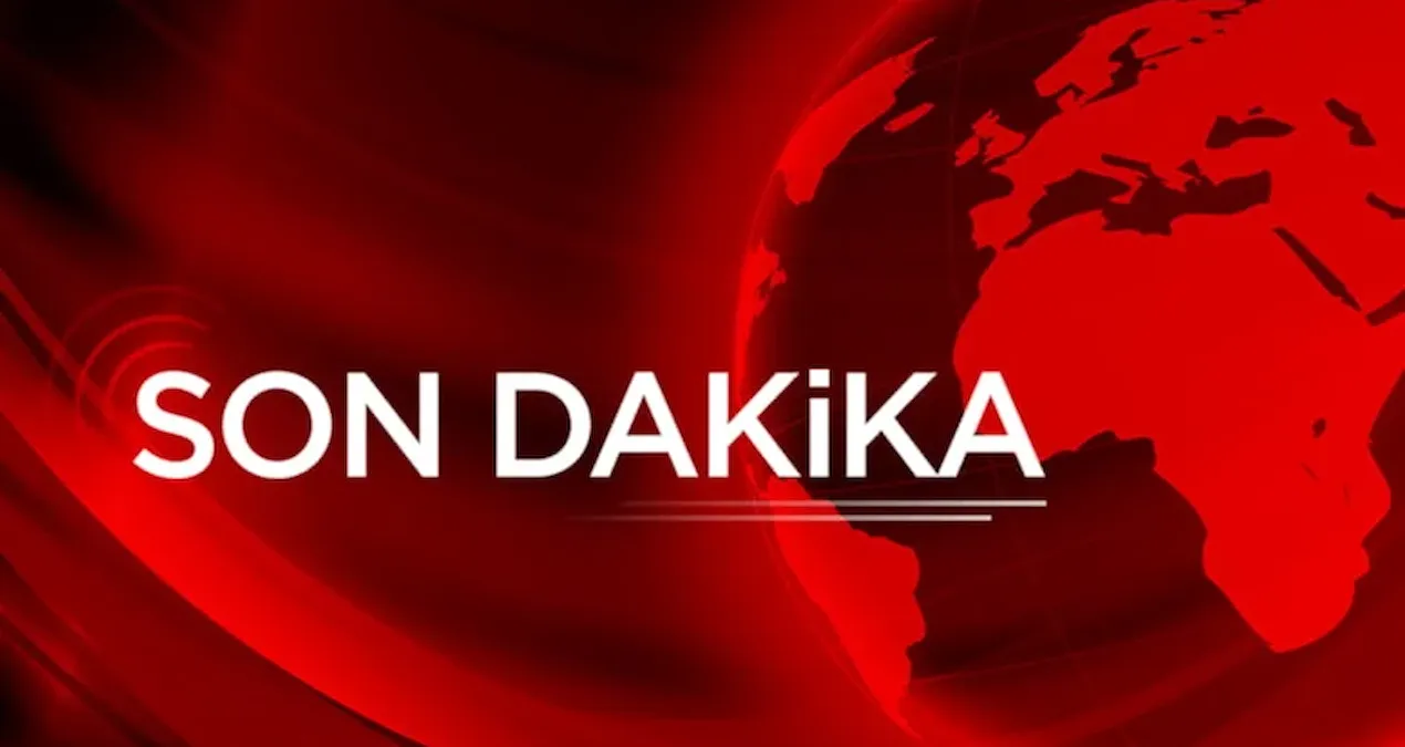 Müjdat Gezen Sahne Performansı Sırasında Fenalaştı